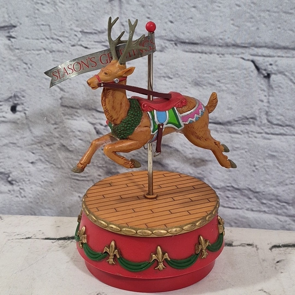 Vintage Enesco Reindeer Carousel Music Box Figurine Plays FUR ELISE Christmas